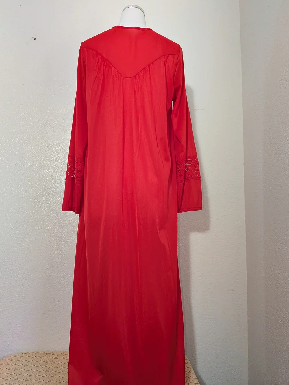 Vintage Nancy King Red Women's Long Nightgown with Lace Trim Size Medium